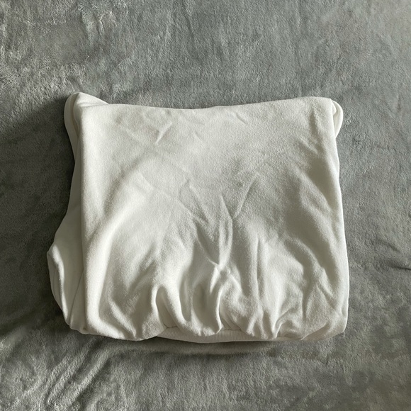 cropped hoodie - Picture 2 of 3